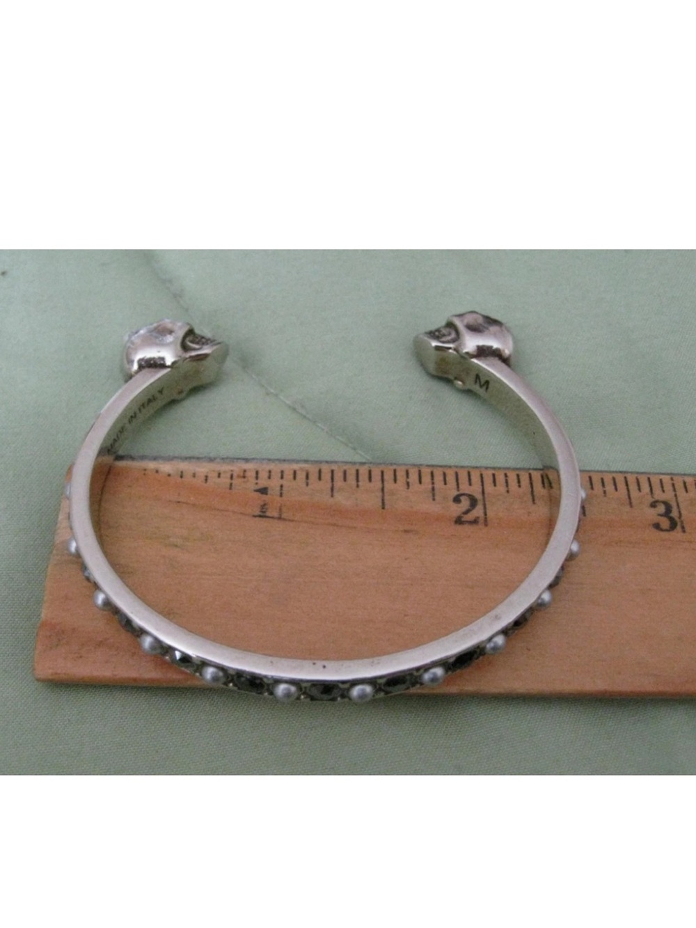 ❌SOLD!! ❌ Alexander McQueen Silver Skull Open Cuff Bracelet -marcasite and pearl - Picture 3 of 9